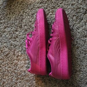 Pink Puma Brand sneackers